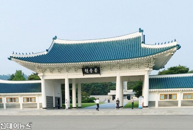 국립-서울현충원-(2)--2020년-6월-6일-필자-촬영.jpg