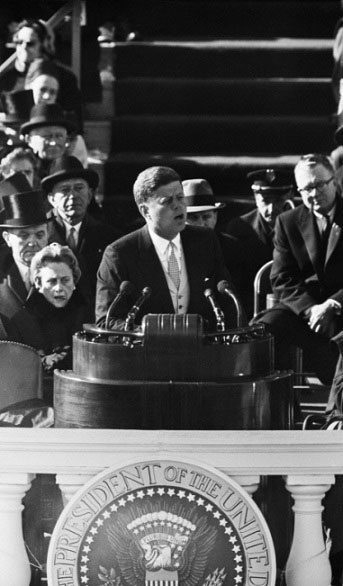 취임 연설하는 존 F. 케네디-1961년 1월 20일. 국회의사당.jpg