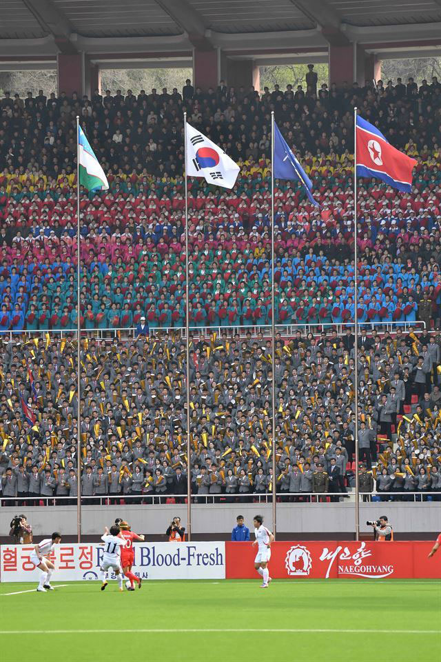 [청로 이용웅 칼럼]북한축구와 김일성경기장, 2007~8년&2019년 축구예선