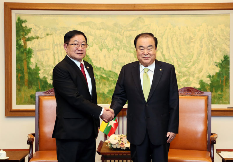 문희상 국회의장, “한국과 정서 유사한 미얀마, 국민이 하나로 뭉치면 대한민국을 따라잡을 만큼 번영할 것”
