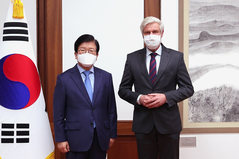 박병석 국회의장, “독일에서도 한국규격 KF94 마스크가 인정될 수 있도록 관심 가져주시길”