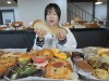 경기도, 경기쌀빵지도 제작에 유명 유튜버 먹방까지…