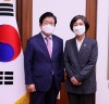 박병석 국회의장, “앞으로 거대 양당이 하지 못하는 일을 열린민주당이 해주길”